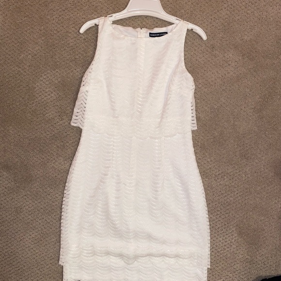 Women’s white lace dress - Picture 2 of 5